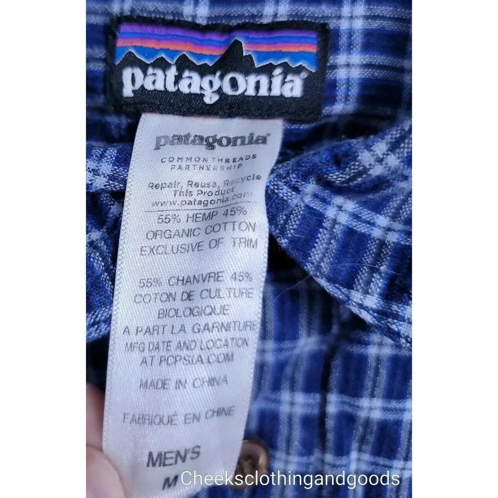 Lot of 2 Patagonia Short Sleeve Polo / Plaid Shirts Men's MEDIUM